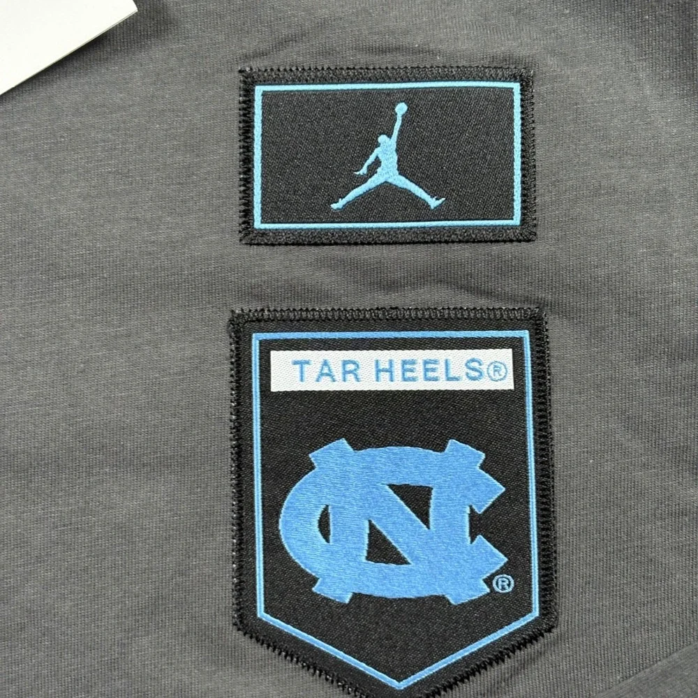 North Carolina Tar Heels Jordan Brand Military Long Sleeve Hoodie T-Shirt Medium